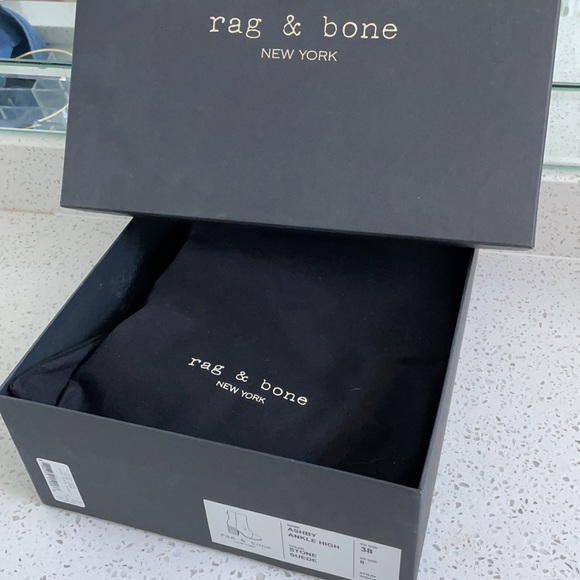 rag & bone Ashby Suede Ankle Boot 38 in Stone - Picture 6 of 6